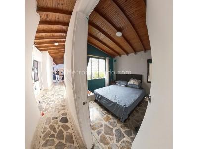 Casa de 4 alcobas en venta en Los Pinos, Medellín, 151 m² · foto 11 de 13