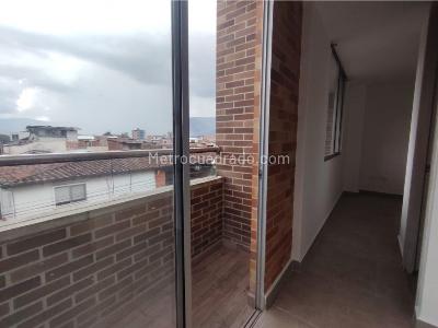 Apartaestudio en venta en Belen San Bernardo, Medellín, 25 m² · foto 8 de 20