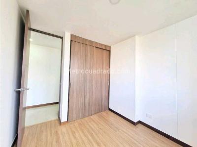 Apartamento de 3 alcobas en venta en Aves Maria, Sabaneta, 89 m² · foto 5 de 18