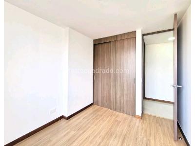 Apartamento de 3 alcobas en venta en Aves Maria, Sabaneta, 89 m² · foto 6 de 18