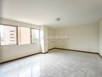 Apartamento de 3 alcobas en venta en Conquistadores, Medellín, 142 m² · foto 17 de 20