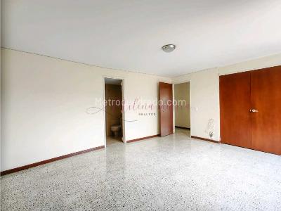 Apartamento de 3 alcobas en venta en Conquistadores, Medellín, 142 m² · foto 19 de 20