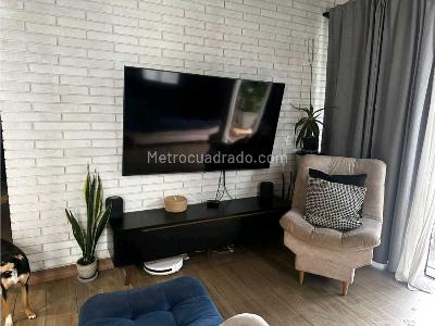 Apartamento de 2 alcobas en venta en Poblado Ciudad Del Rio, Medellín, 85 m² · foto 2 de 17