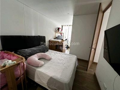 Apartamento de 2 alcobas en venta en Poblado Ciudad Del Rio, Medellín, 85 m² · foto 14 de 17