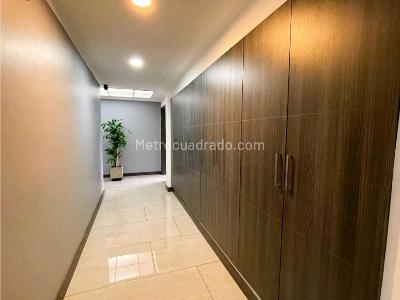 Apartamento de 5 alcobas en venta en Santa Maria De Los Angeles, Medellín, 262 m² · foto 7 de 20