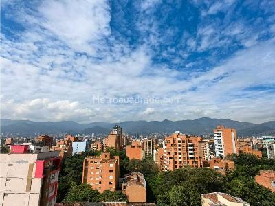 Apartamento de 2 alcobas en venta en Conquistadores, Medellín, 202 m² · foto 8 de 20
