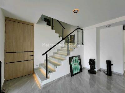 Apartamento de 2 alcobas en venta en Conquistadores, Medellín, 202 m² · foto 9 de 20
