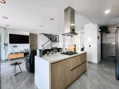 Apartamento de 2 alcobas en venta en Conquistadores, Medellín, 202 m² · foto 13 de 20
