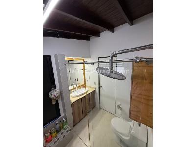 Casa de 4 alcobas en venta en Loma Del Escobero, Envigado, 240 m² · foto 11 de 20