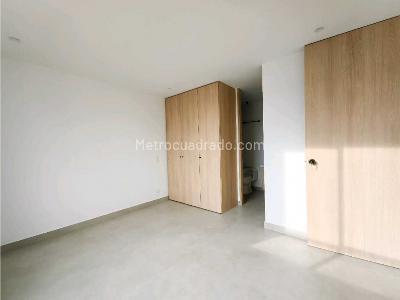 Apartamento de 3 alcobas en venta en Conquistadores, Medellín, 140 m² · foto 13 de 20