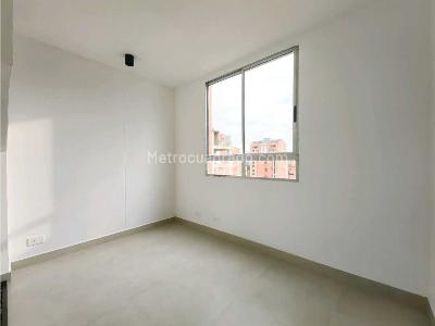 Apartamento de 3 alcobas en venta en Conquistadores, Medellín, 140 m² · foto 15 de 20