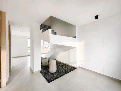 Apartamento de 3 alcobas en venta en Conquistadores, Medellín, 140 m² · foto 16 de 20
