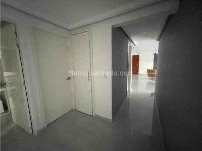 Apartamento en venta en Lalinde, Medellín · foto 11 de 18