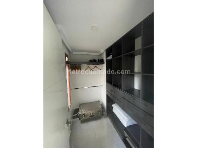 Apartamento en venta en Lalinde, Medellín · foto 14 de 18
