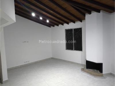 Casa de 4 alcobas en venta en El Poblado, Medellín, 280 m² · foto 9 de 20