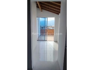 Apartamento de 3 alcobas en venta en La Magnolia, Envigado, 120 m² · foto 3 de 16