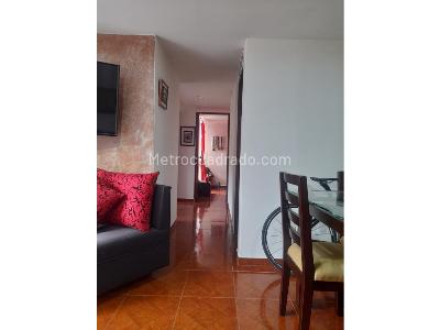 Apartamento en venta en San Antonio De Prado, Medellín · foto 2 de 13