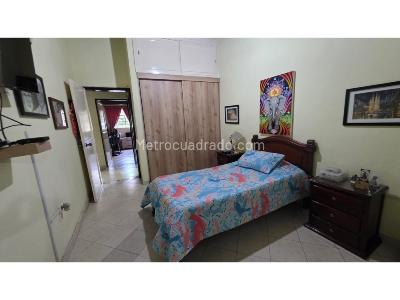 Casa de 5 alcobas en venta en Belen San Bernado, Medellín, 120 m² · foto 4 de 10