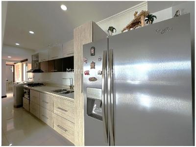 Apartamento en venta en Loma Del Indio, Medellín · foto 8 de 20