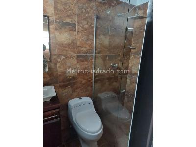 Casa de 4 alcobas en venta en Loma De San Jose, Sabaneta, 364 m² · foto 12 de 20