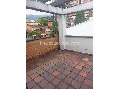 Casa de 4 alcobas en venta en Loma De San Jose, Sabaneta, 364 m² · foto 14 de 20