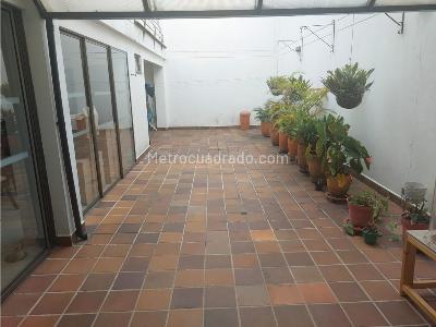 Casa de 4 alcobas en venta en Loma De San Jose, Sabaneta, 364 m² · foto 20 de 20
