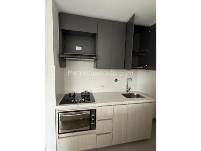 Apartamento en venta en Los Colores, Medellín · foto 7 de 18