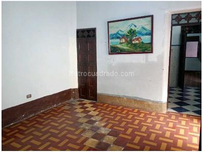 Casa de 5 alcobas en venta en Laureles, Medellín, 424 m² · foto 5 de 20