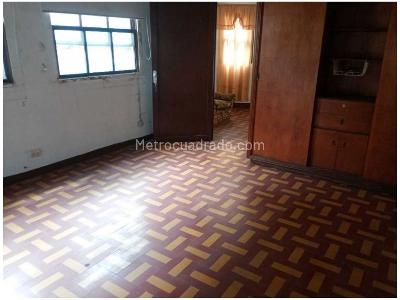 Casa de 5 alcobas en venta en Laureles, Medellín, 424 m² · foto 18 de 20