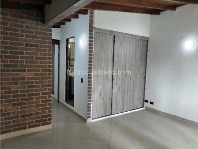 Casa de 3 alcobas en venta en Itagui/ Sector Suramerica, Itagüí, 91 m² · foto 14 de 17