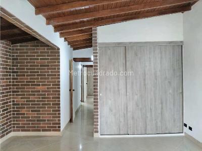 Casa de 3 alcobas en venta en Itagui/ Sector Suramerica, Itagüí, 91 m² · foto 17 de 17