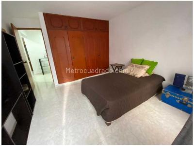 Apartamento de 2 alcobas en venta en Belen La Nubia, Medellín, 74 m² · foto 4 de 12