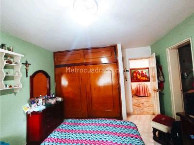 Casa de 3 alcobas en venta en Laureles En La Comuna 11 De Medellin, Medellín, 174 m² · foto 4 de 12