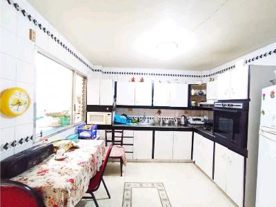 Casa de 3 alcobas en venta en Laureles En La Comuna 11 De Medellin, Medellín, 174 m² · foto 5 de 12