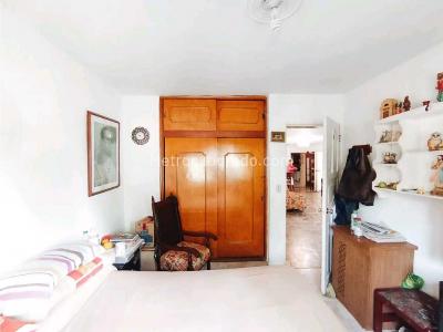 Casa de 3 alcobas en venta en Laureles En La Comuna 11 De Medellin, Medellín, 174 m² · foto 8 de 12