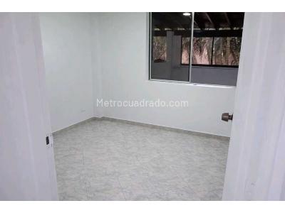 Apartamento de 3 alcobas en venta en Poblado En La Comuna 14 De Medellin, Medellín, 150 m² · foto 2 de 15