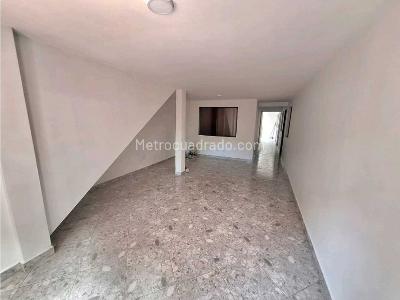 Casa de 4 alcobas en venta en Belen San Bernardo En La Comuna 16 Medellin, Medellín, 111 m² · foto 10 de 11