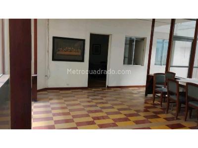 Casa de 5 alcobas en venta en Envigado, Envigado, 542 m² · foto 9 de 20