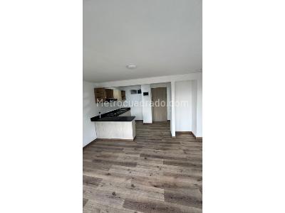Apartamento de 3 alcobas en venta en Calasania, Medellín, 54 m² · foto 3 de 11