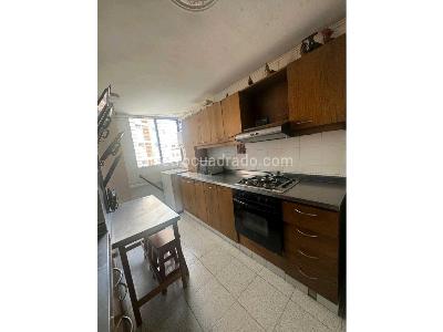 Apartamento de 3 alcobas en venta en Laureles En La Comuna 11 De Medellin, Medellín, 118 m² · foto 9 de 20