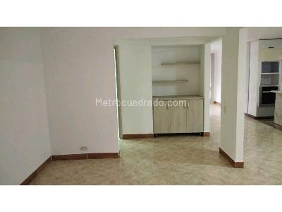 Apartamento en venta en Laureles En Medellin, Medellín · foto 2 de 20