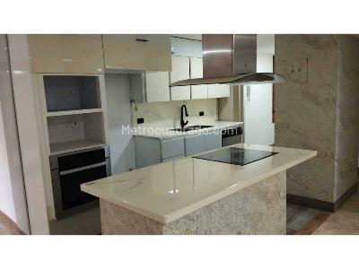 Apartamento en venta en Laureles En Medellin, Medellín · foto 5 de 20