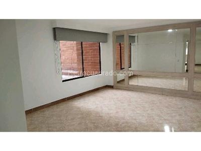 Apartamento en venta en Laureles En Medellin, Medellín · foto 7 de 20