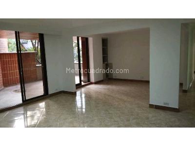 Apartamento en venta en Laureles En Medellin, Medellín · foto 9 de 20