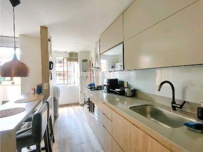 Apartamento de 2 alcobas en venta en Conquistadores, Medellín, 79 m² · foto 5 de 20