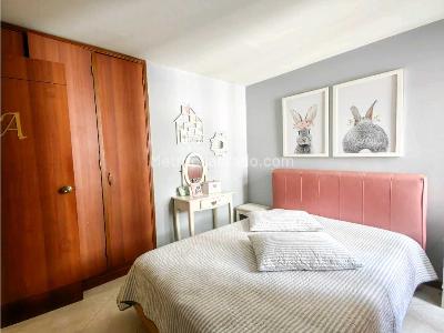 Apartamento de 2 alcobas en venta en Conquistadores, Medellín, 79 m² · foto 14 de 20