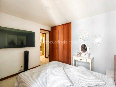 Apartamento de 2 alcobas en venta en Conquistadores, Medellín, 79 m² · foto 15 de 20