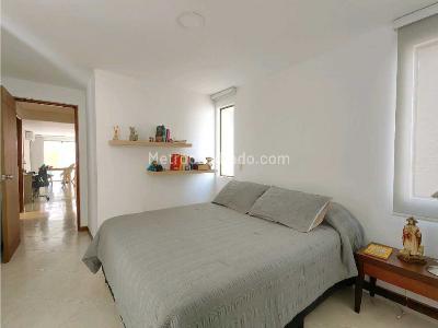 Apartamento de 2 alcobas en venta en Conquistadores, Medellín, 79 m² · foto 17 de 20