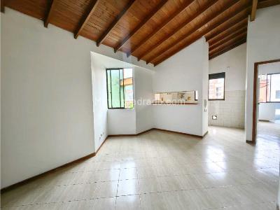 Apartaestudio en venta en Belen Parque, Medellín, 38 m² · foto 2 de 16