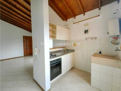 Apartaestudio en venta en Belen Parque, Medellín, 38 m² · foto 7 de 16